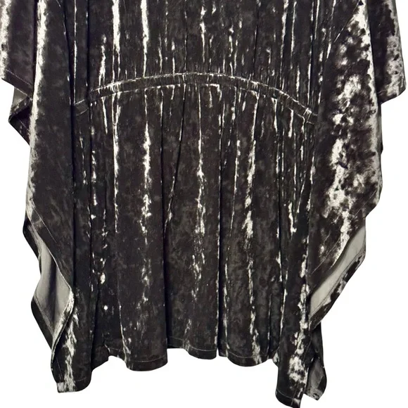 LYSSÉ Willa Black Crushed Velvet Tassel Tie Oversized Wide Sleeve Kimono Medium - Picture 8 of 12